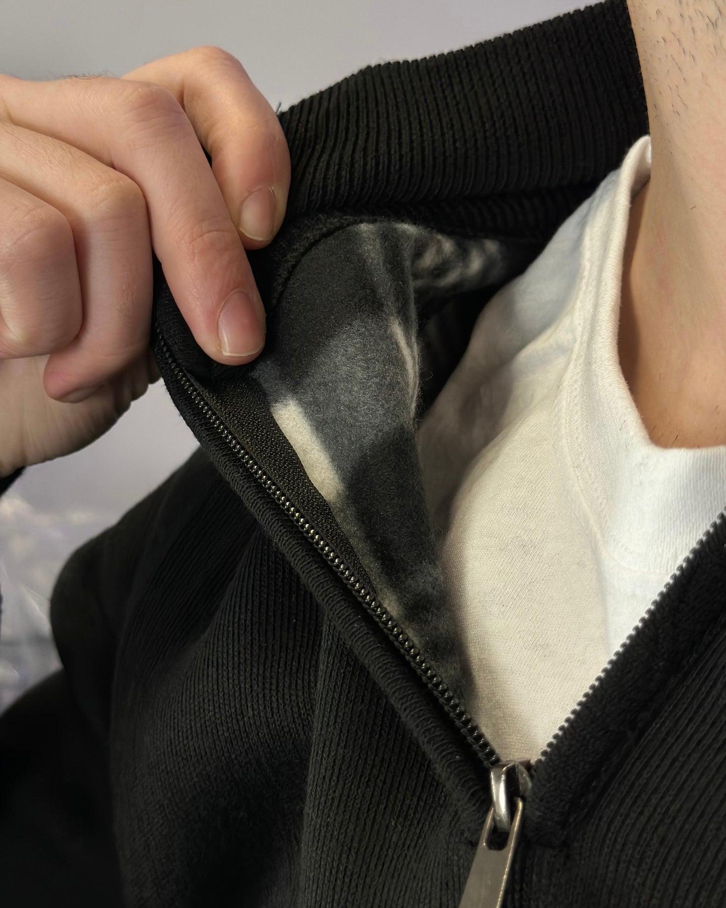 Maglione a Collo Alto con Zip