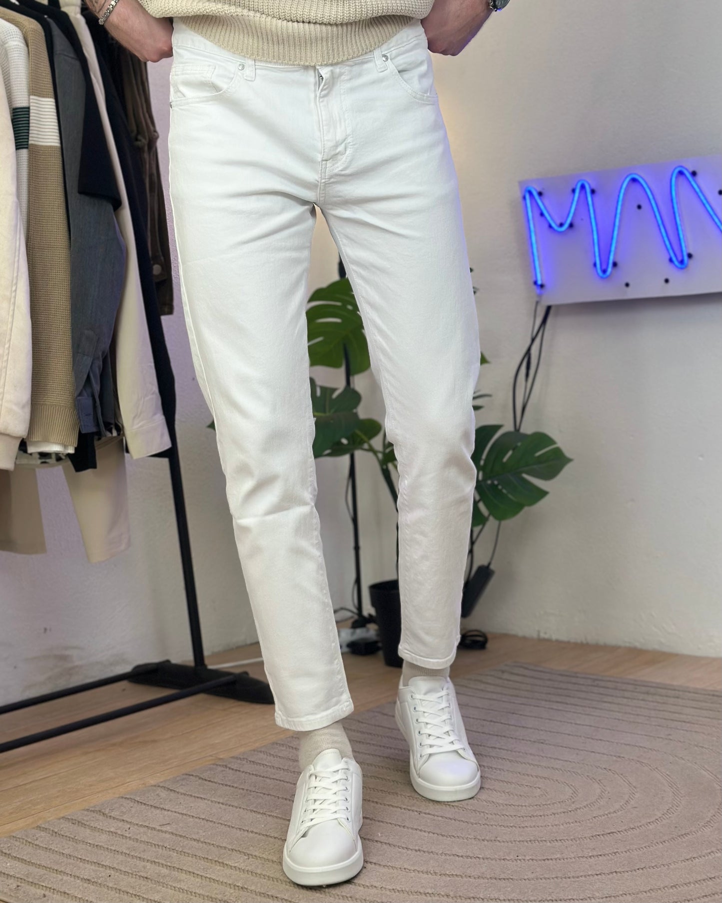 Pantalone Capri Fit col. Bianco